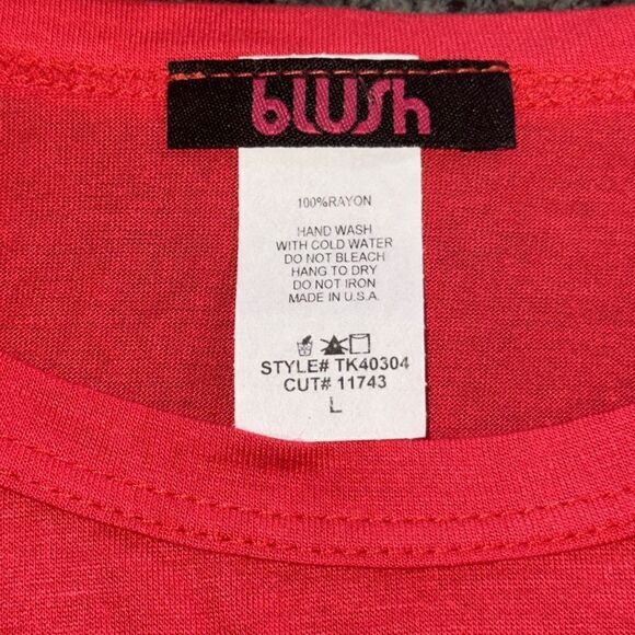 Blush FRIEs OVER GUYS crop top - Picture 9 of 10